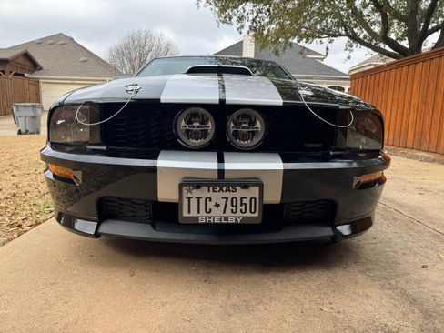 Used 2007 Ford Mustang GT Premium image 4