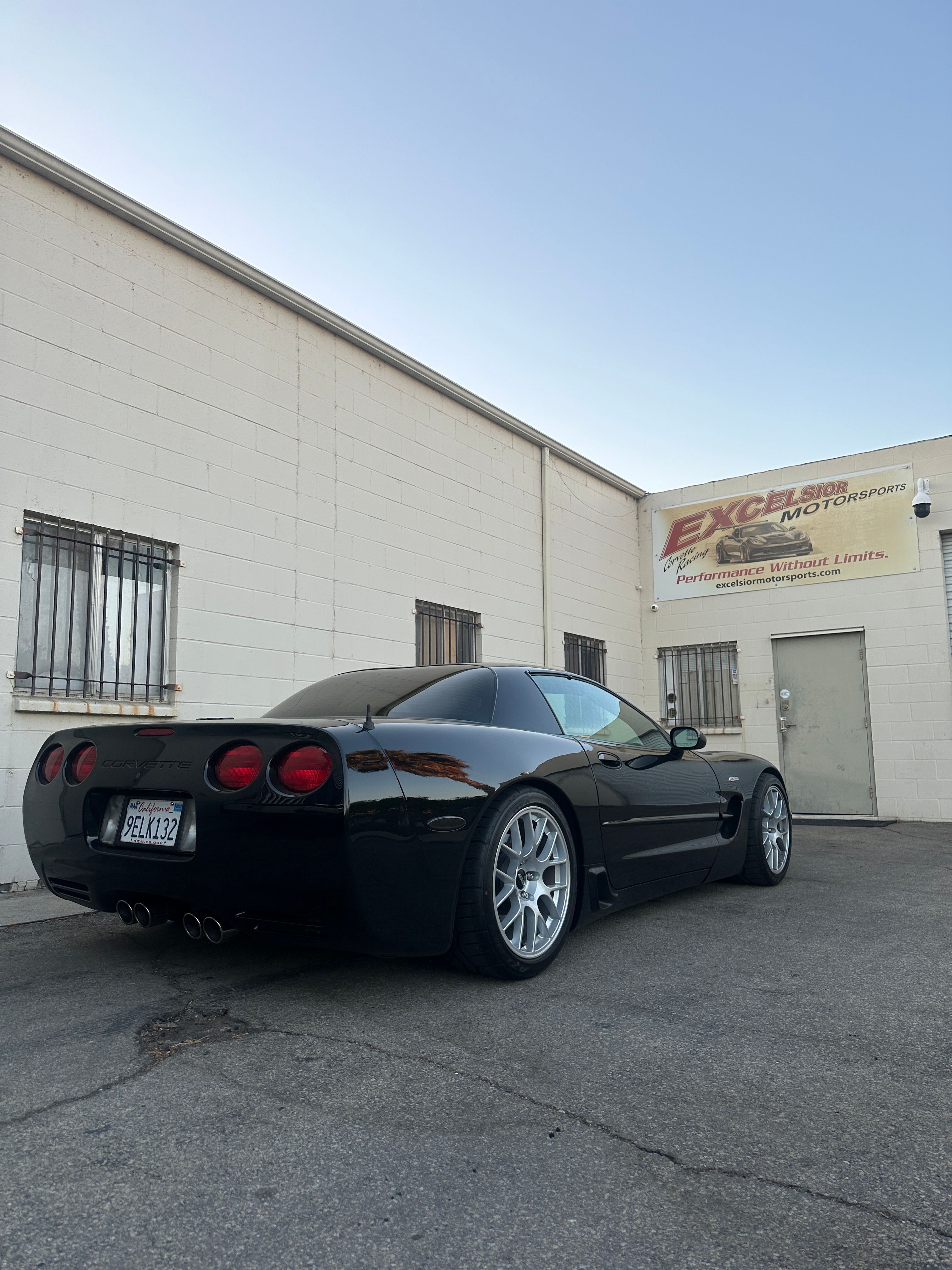 Used 2002 Chevrolet Corvette Z06 w/ Memory Pkg RWD image 12