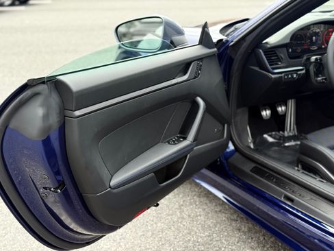 Used 2025 Porsche 911 Carrera T image 12