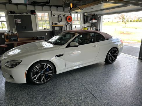 Used 2018 BMW M6 Convertible image 4