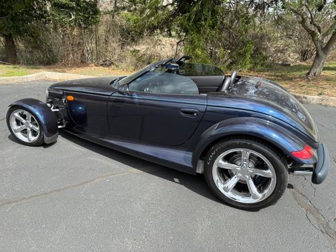 Used 2001 Chrysler Prowler RWD image 5