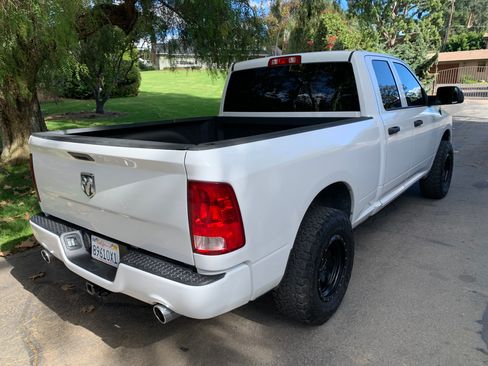 Used 2015 RAM 1500 Express image 9