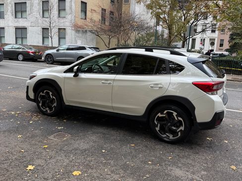 Used 2021 Subaru Crosstrek 2.5i Limited w/ Moonroof Package 2 image 2
