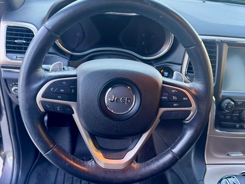 Used 2015 Jeep Grand Cherokee Limited image 14