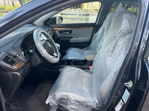 Used 2018 Honda CR-V EX image 8