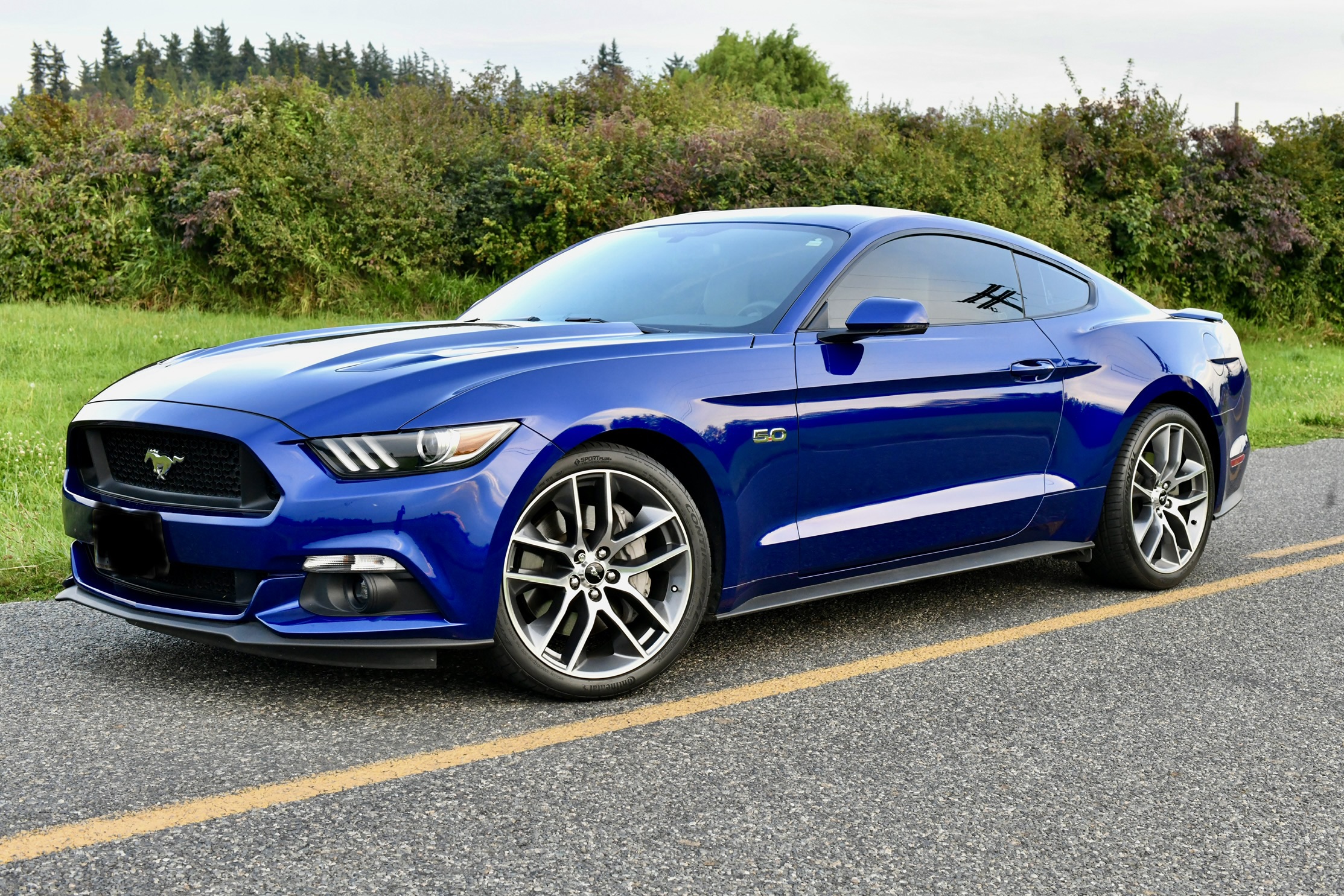 Used 2015 Ford Mustang GT Premium w/ Enhanced Security Package RWD image 5