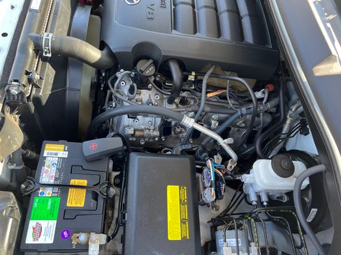 Used 2019 Toyota Sequoia Platinum image 27