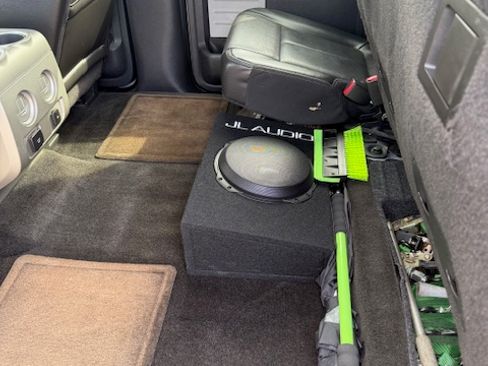 Used 2014 Ford F150 FX4 w/ Equipment Group 402A Luxury image 24