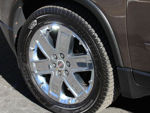 Used 2010 GMC Acadia SLT w/ Spring Special Package SLT-1 image 6