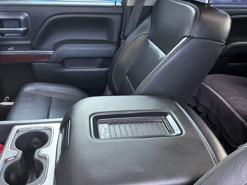 Used 2019 GMC Sierra 2500 SLT w/ Duramax Plus Package image 12