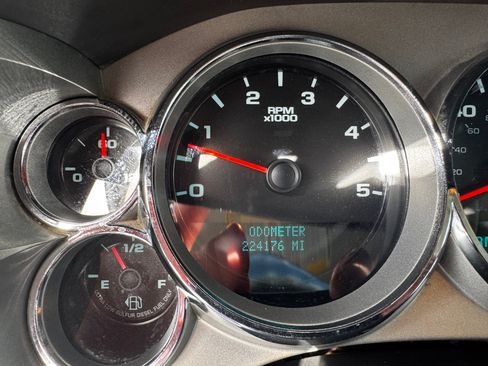 Used 2008 Chevrolet Silverado 3500 LT image 12