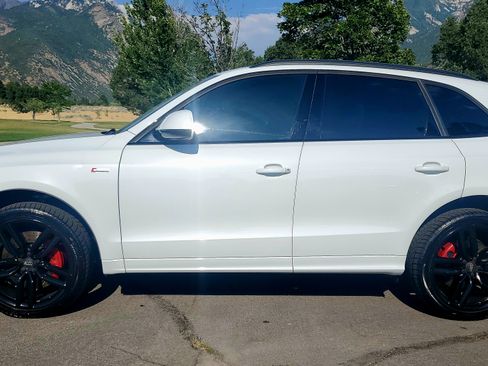 Used 2016 Audi SQ5 Premium Plus w/ Technology Package AWD/4WD image 1