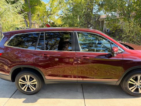 Used 2018 Honda Pilot EX-L image 4