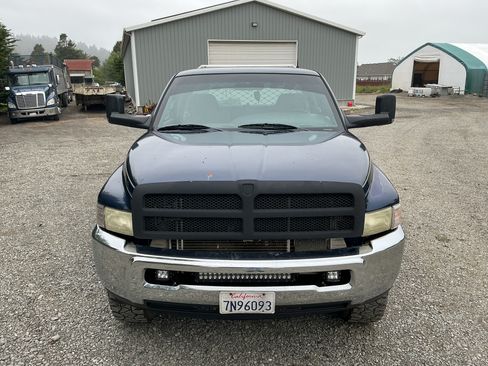 Used 2002 Dodge Ram 2500 Truck 4x4 Quad Cab image 4
