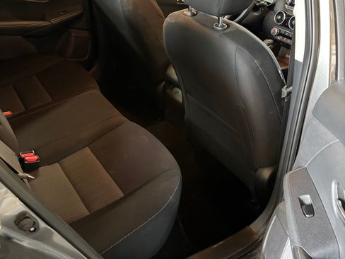Used 2023 Nissan Sentra SV FWD image 10
