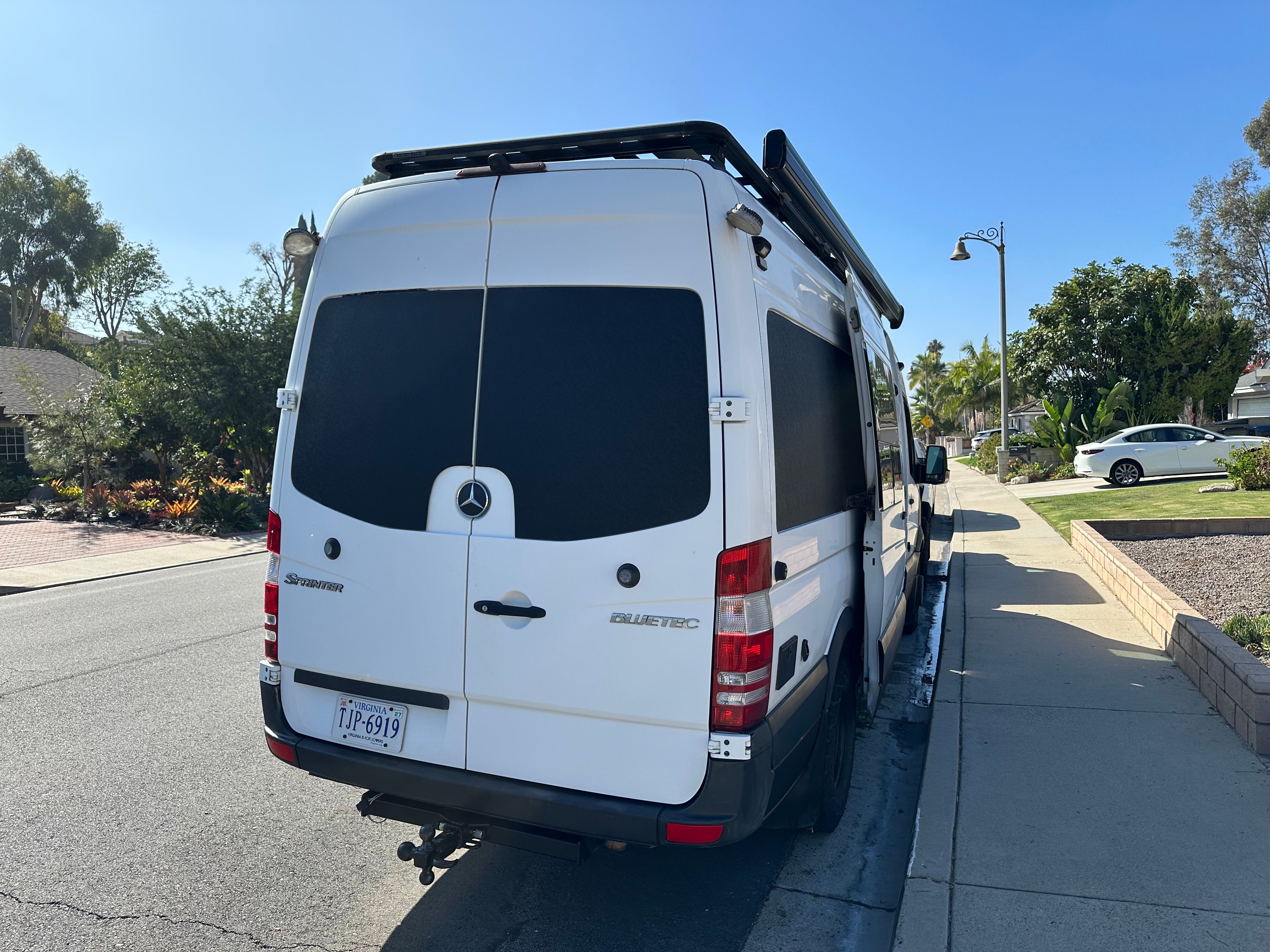 Used 2013 Mercedes-Benz Sprinter 3500 image 4