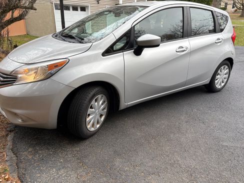 Used 2016 Nissan Versa Note SV image 1