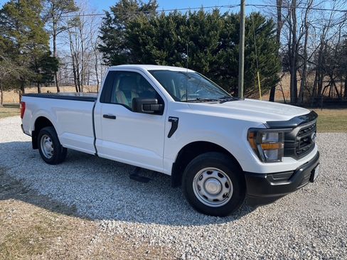 Used 2023 Ford F150 XL image 5