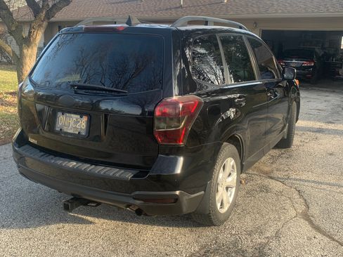 Used 2015 Subaru Forester 2.5i Premium image 5