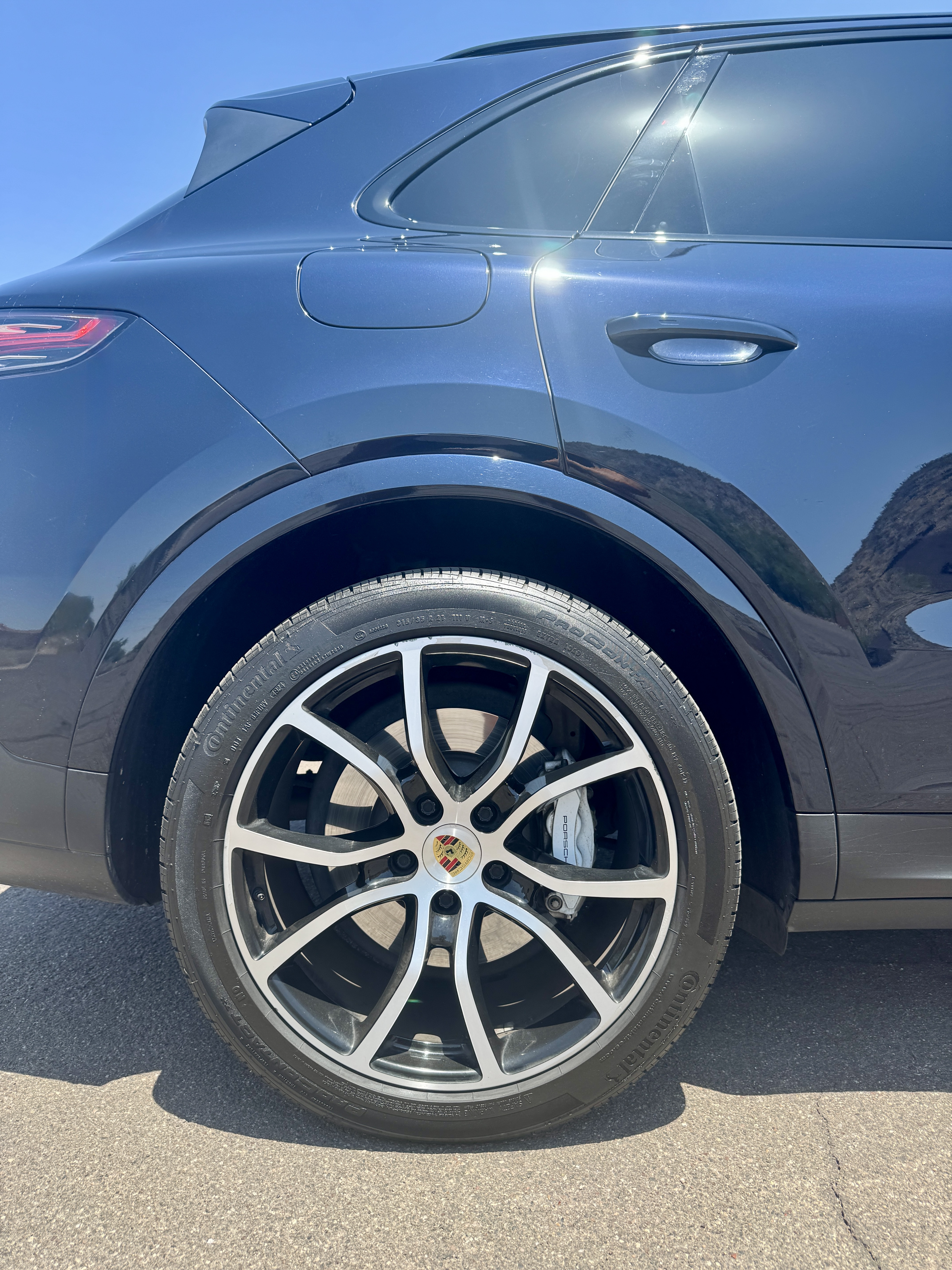 Used 2019 Porsche Cayenne AWD/4WD image 14