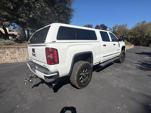 Used 2016 GMC Sierra 3500 Denali w/ Duramax Plus Package AWD/4WD image 2