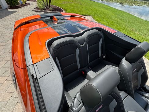 Used 2023 Chevrolet Camaro SS w/ Design Package 2 RWD image 12