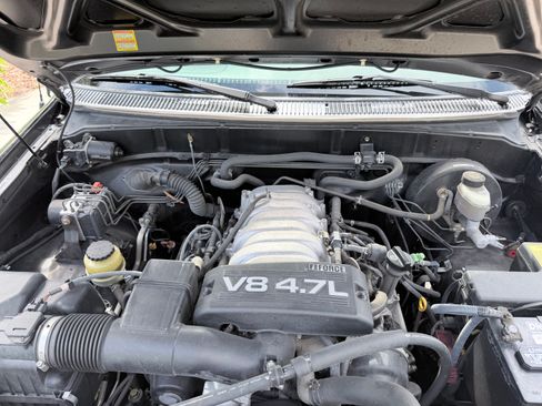 Used 2003 Toyota Tundra SR5 RWD image 2