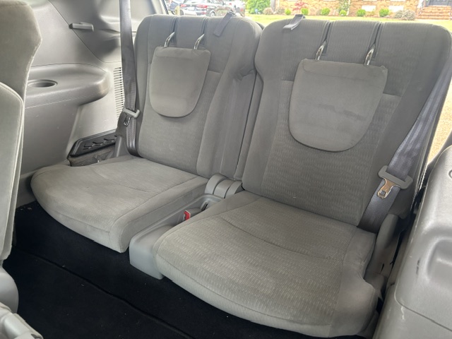 Used 2013 Toyota Highlander Plus AWD/4WD image 9