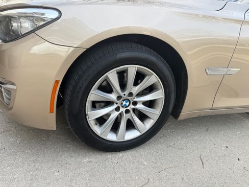 Used 2013 BMW 740i RWD image 11