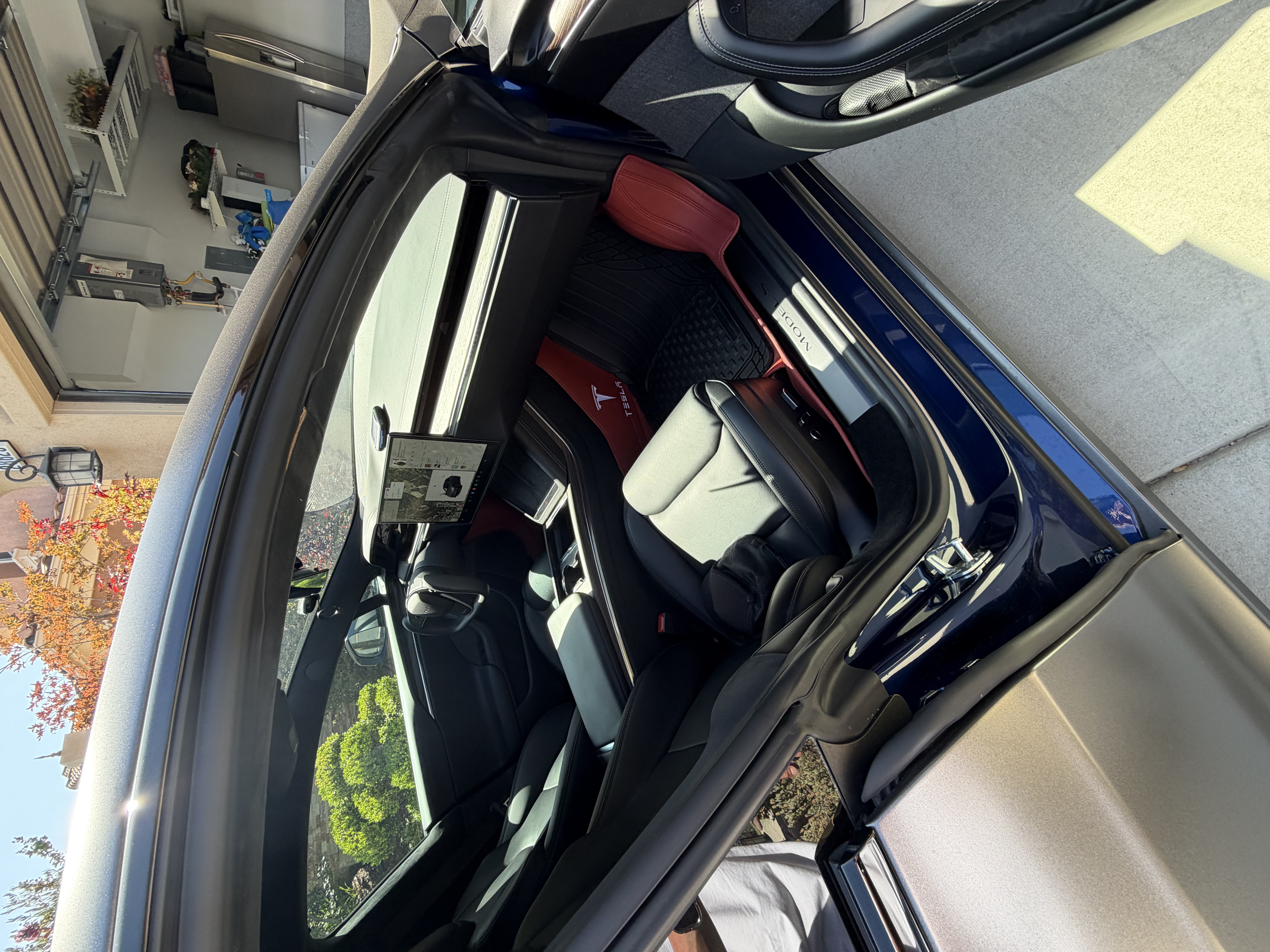 Used 2022 Tesla Model S AWD/4WD image 10