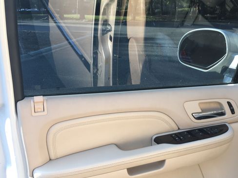 Used 2007 Cadillac Escalade 2WD image 17