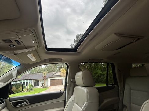 Used 2015 GMC Yukon Denali w/ Premium Package image 5