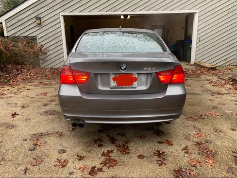 Used 2011 BMW 328i xDrive Sedan image 6