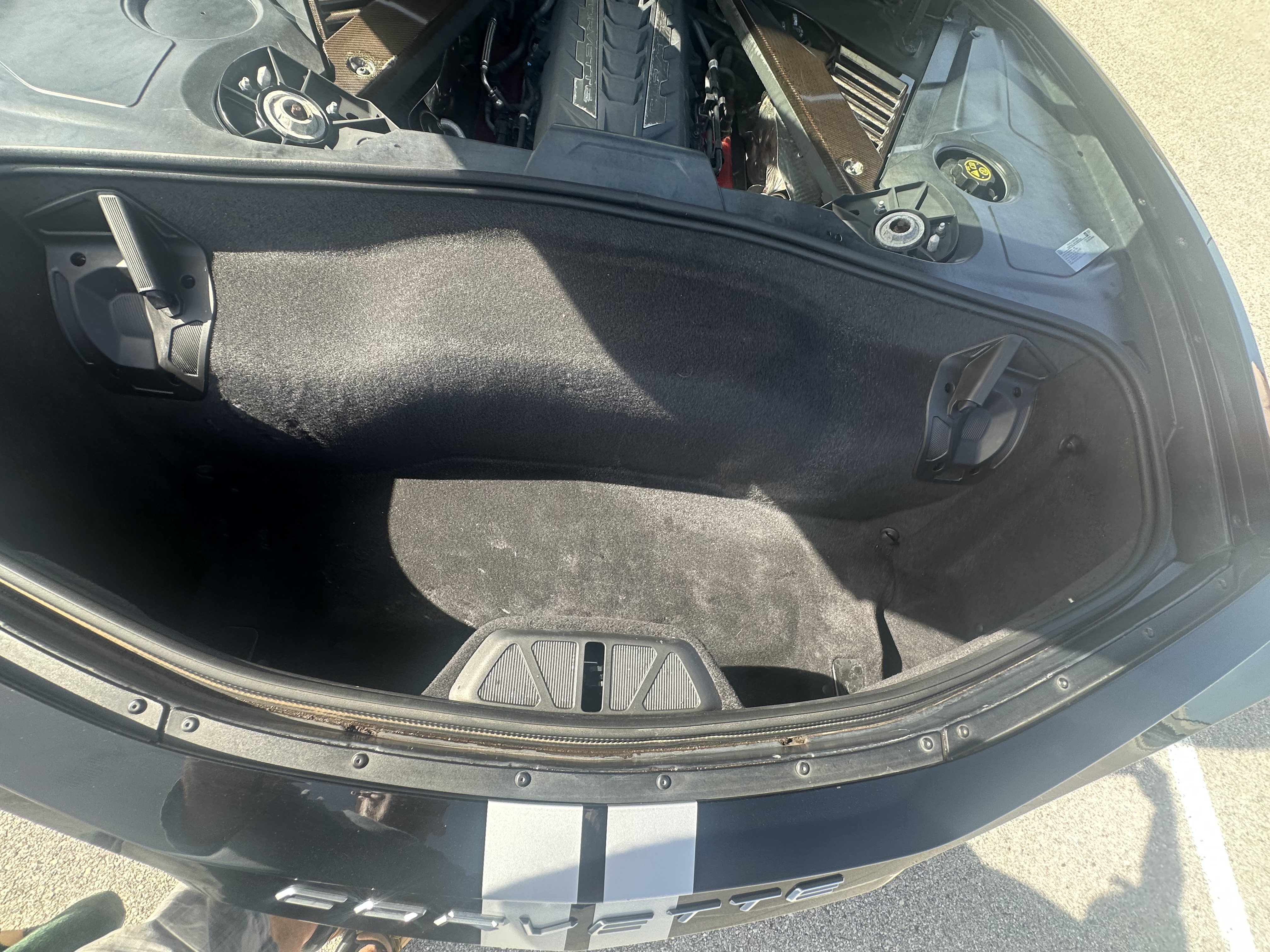 Used 2020 Chevrolet Corvette Stingray Coupe RWD image 23