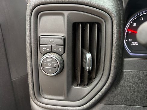 Used 2020 Chevrolet Silverado 1500 W/T w/ WT Value Package image 11