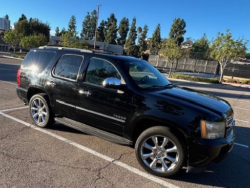 Used 2010 Chevrolet Tahoe LTZ image 6