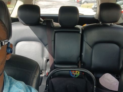 Used 2019 Nissan Armada SL image 1