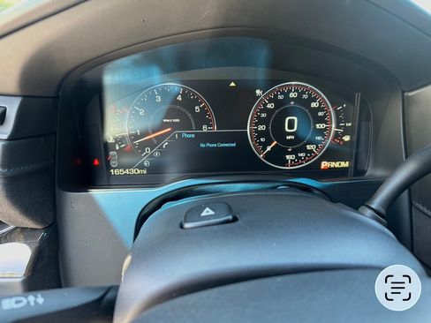 Used 2015 Cadillac Escalade ESV Platinum AWD/4WD image 19