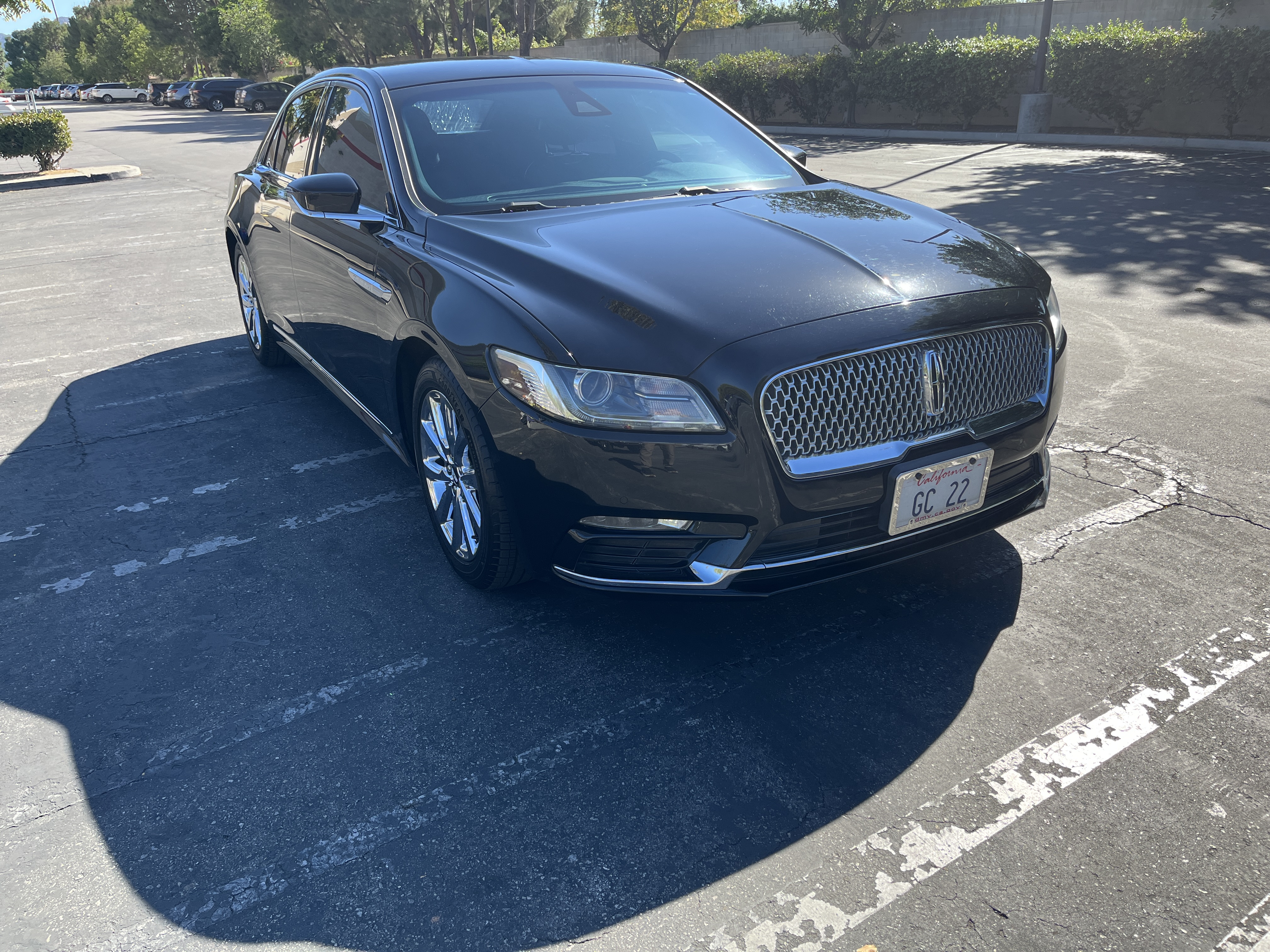 Used 2017 Lincoln Continental w/ Equipment Group 500A FWD image 1