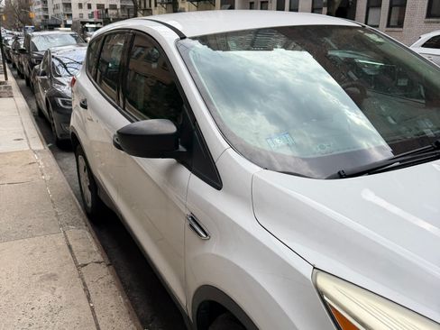 Used 2014 Ford Escape S image 4