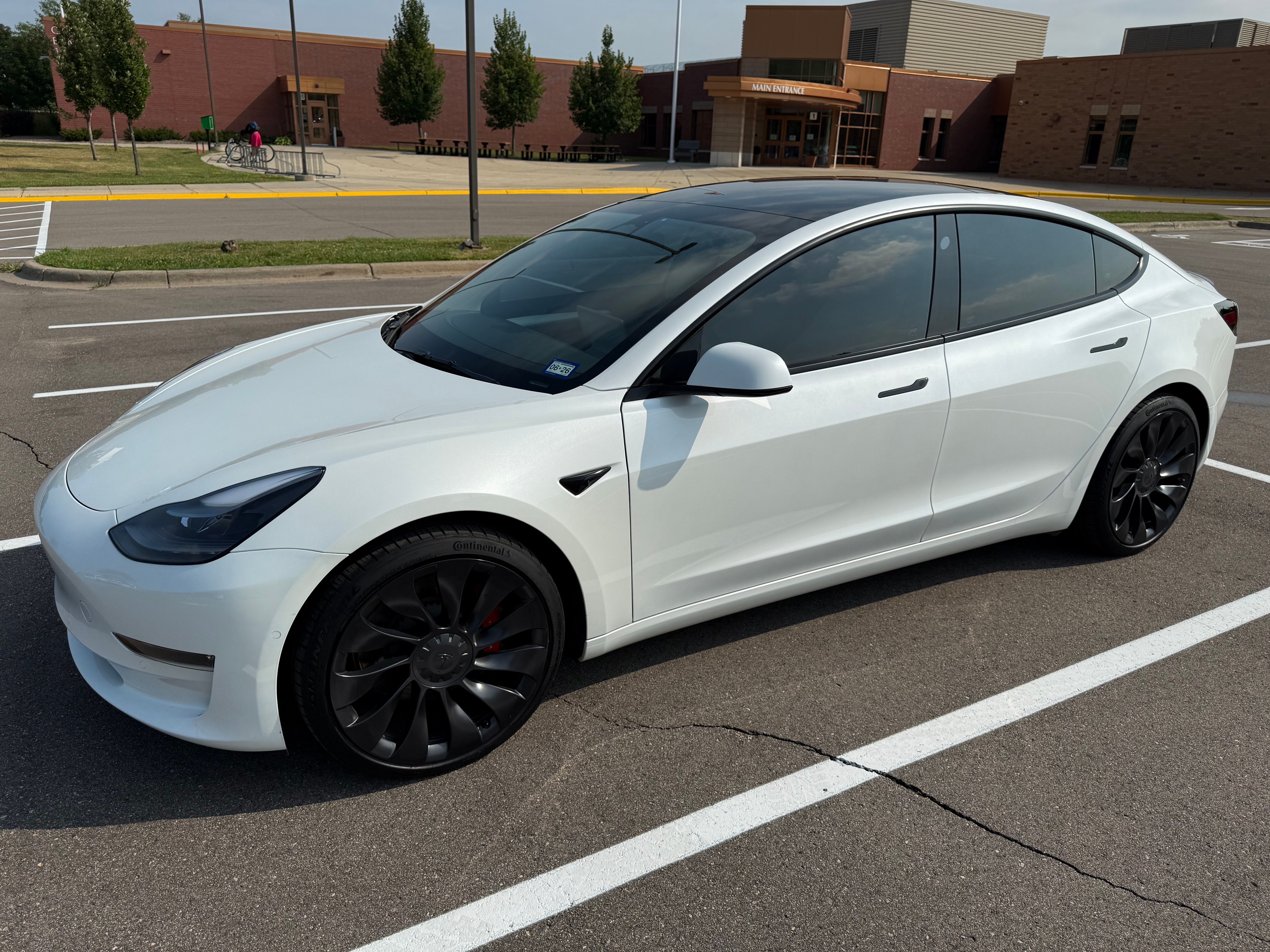 Used 2022 Tesla Model 3 Performance AWD/4WD image 1