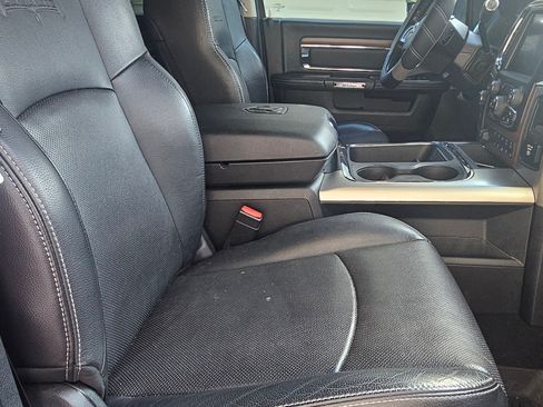 Used 2017 RAM 2500 Laramie image 15