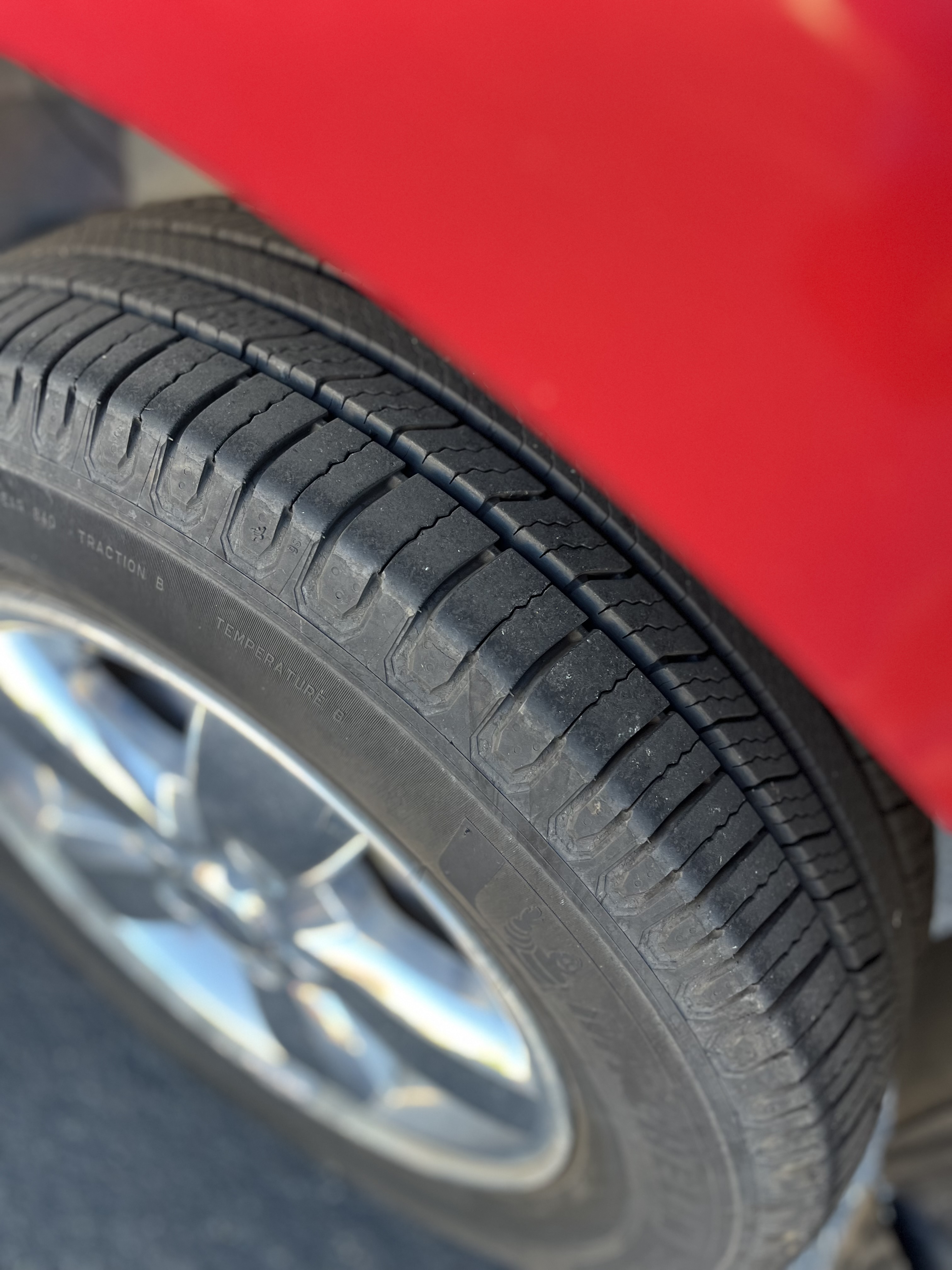 Used 2009 Ford Escape Limited AWD/4WD image 6