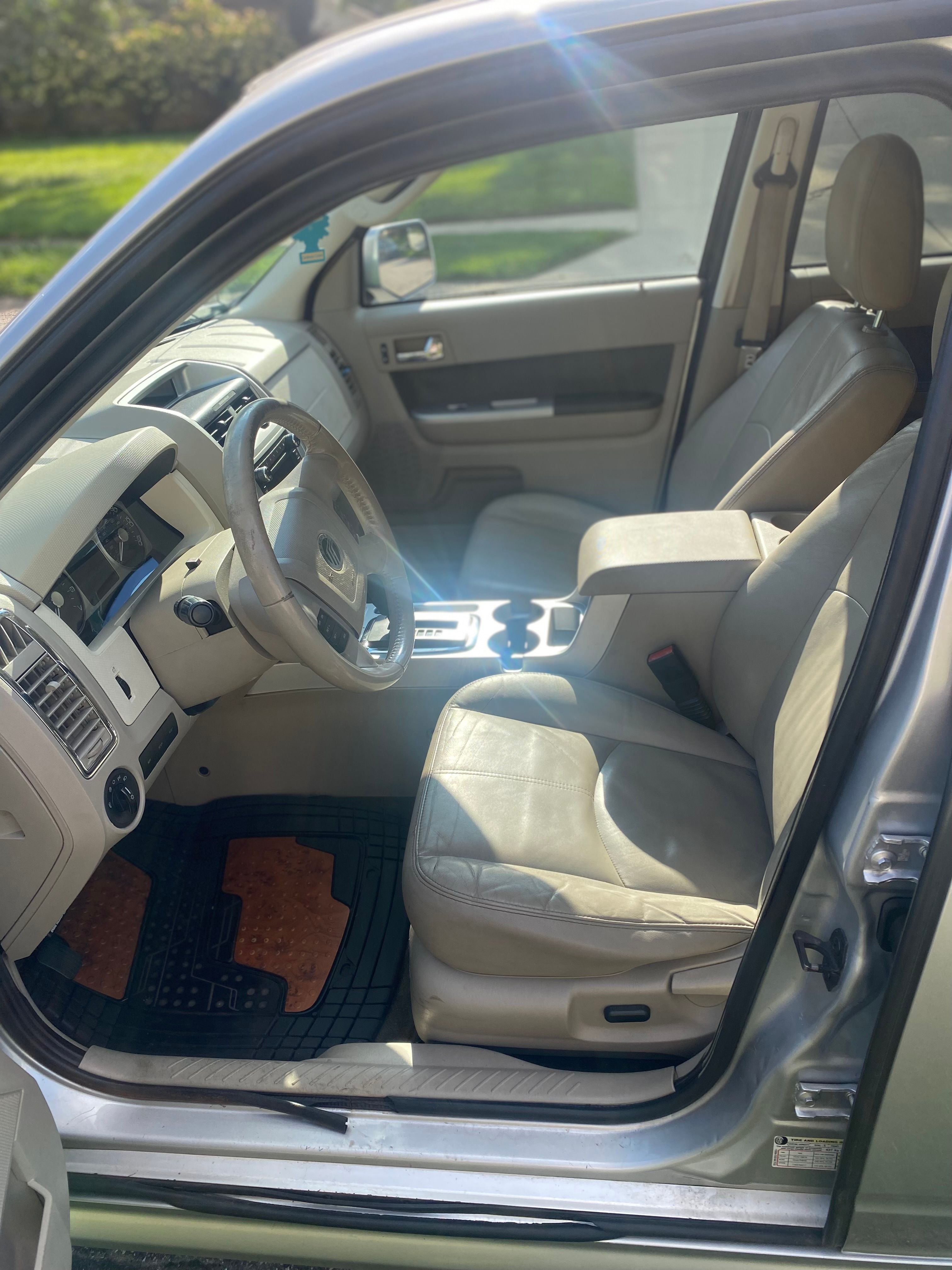 Used 2010 Mercury Mariner 2WD Hybrid image 8