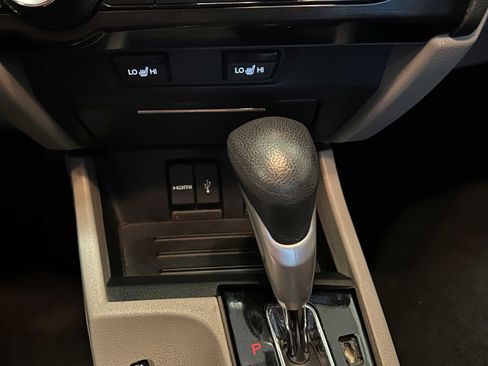 Used 2015 Honda Civic EX-L image 10
