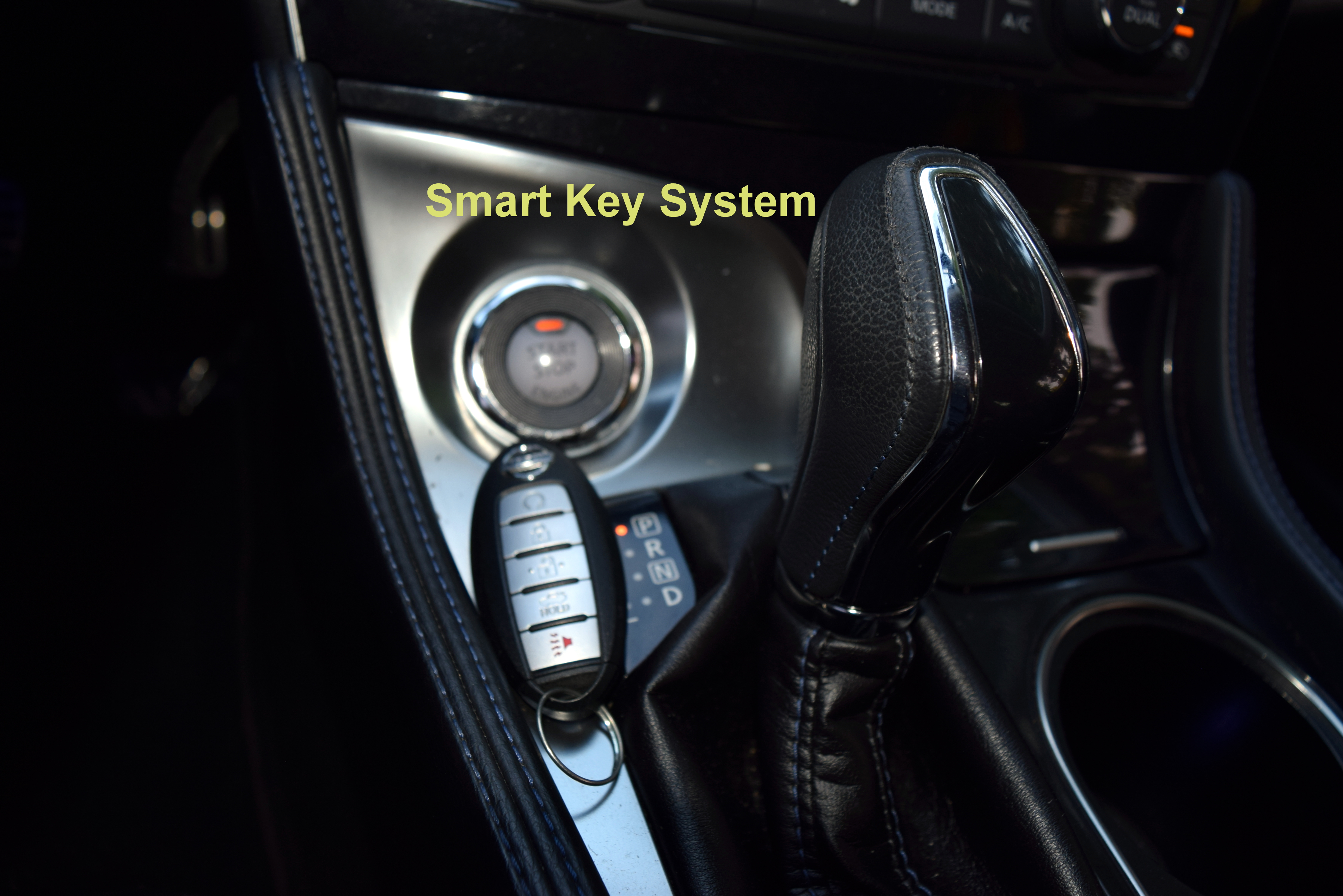 Used 2016 Nissan Maxima SR w/ Interior Lighting Package FWD image 12