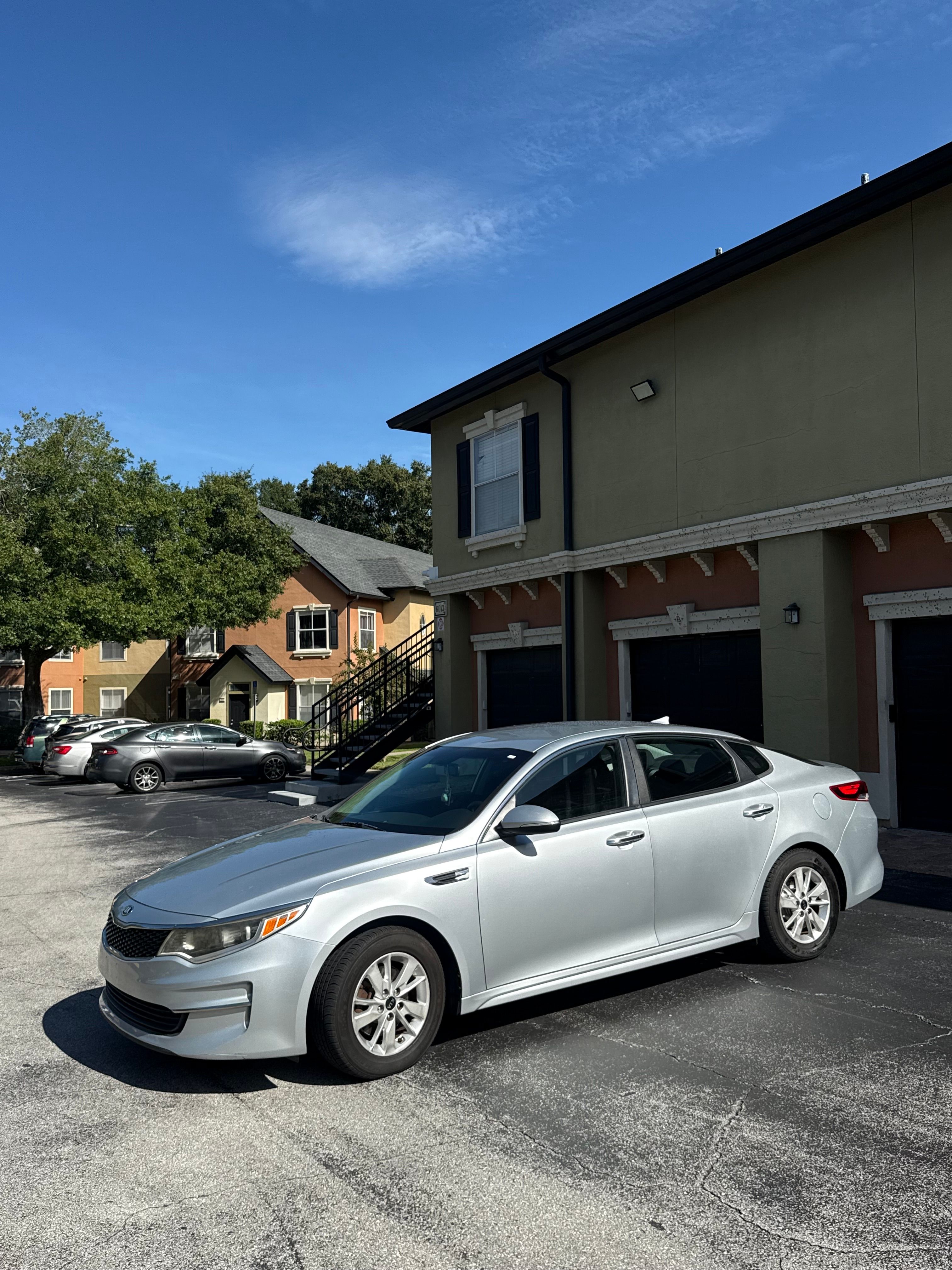 Used 2018 Kia Optima LX FWD image 2
