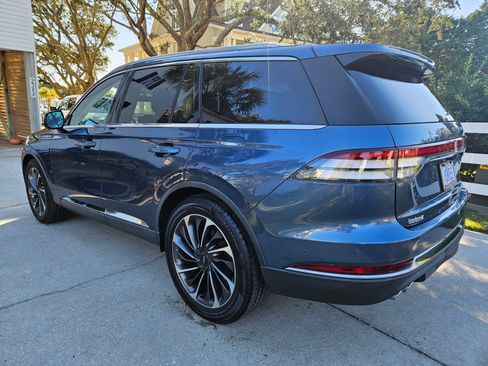 Used 2020 Lincoln Aviator Reserve w/ Equipment Group 202A image 10