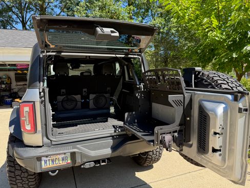 Used 2022 Ford Bronco Badlands image 30