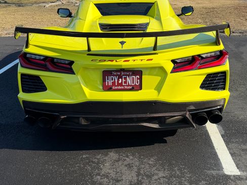 Used 2023 Chevrolet Corvette Stingray Premium Conv w/ Z51 Performance Package image 4